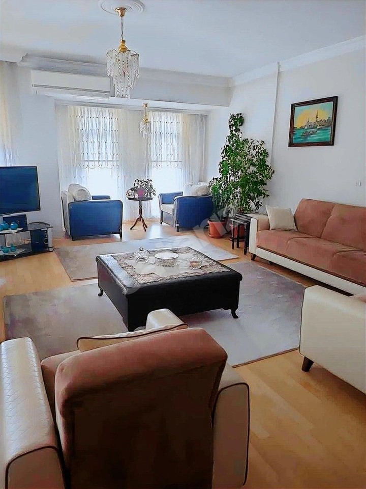 Stadyum mevkisi 280m2 Dubleks Daire