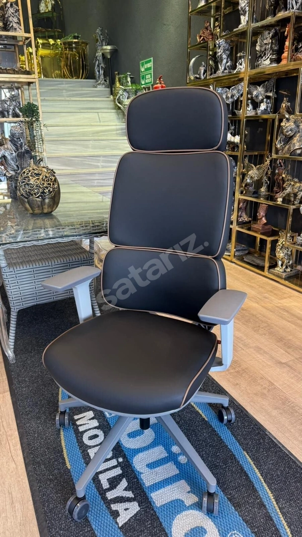 AKBÜRO BOSS DERİLİ MAKAM KOLTUĞU 150