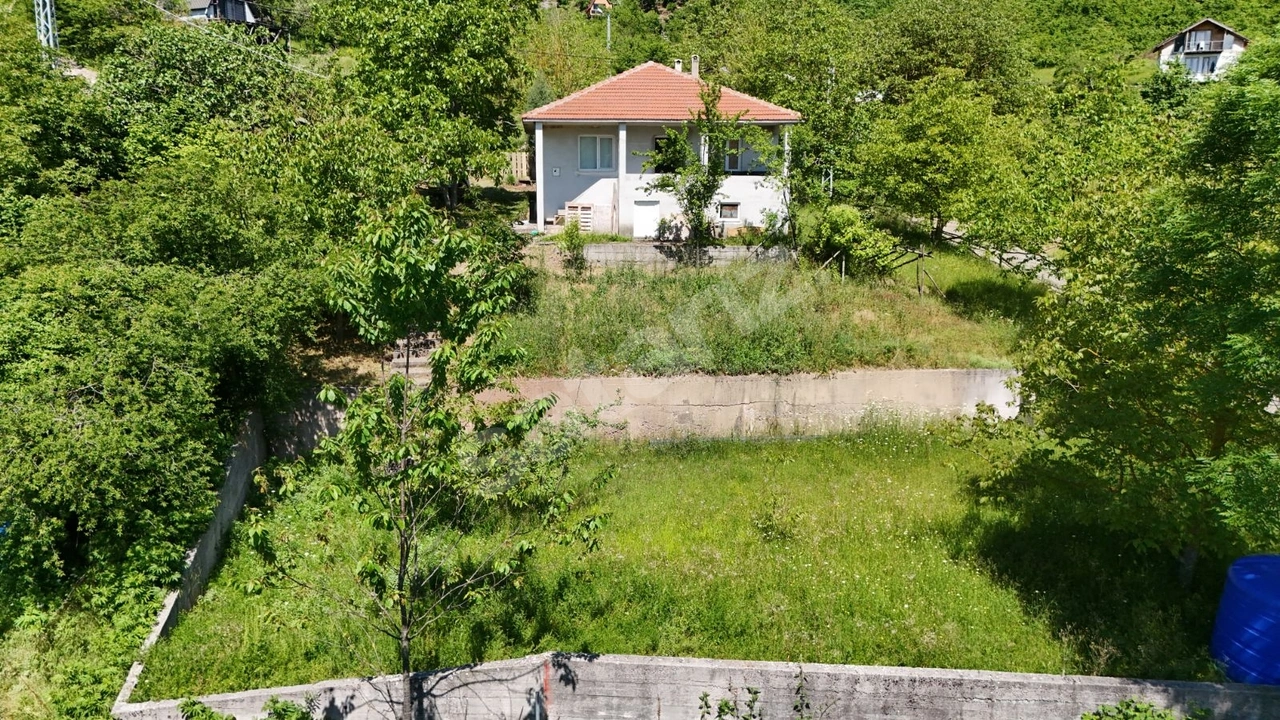 GEYVEDE DOĞANIN KALBINDE MÜSTAKİL YAŞAM 2+1 EV 900M² ARSA