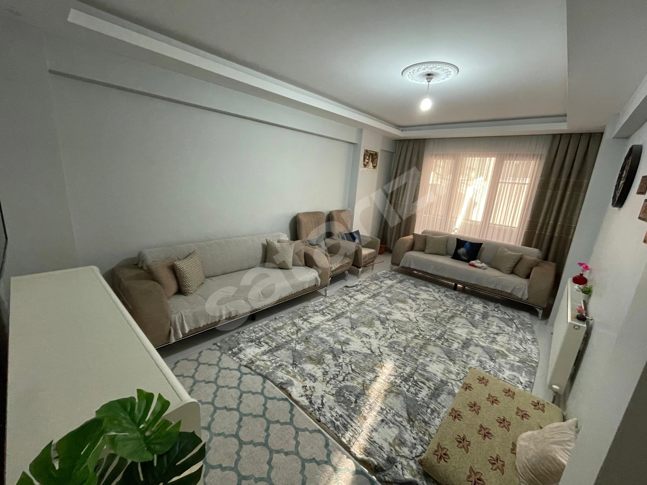 ELBİR EMLAK'TAN ÇARŞI MERKEZDE 3+1 SATILIK DAİRE