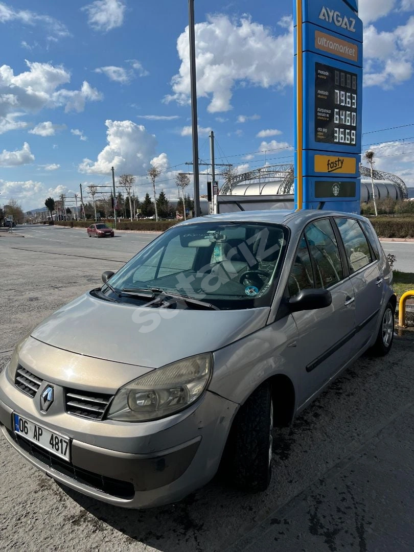 O Kilometre Geniş Aile Araçı
