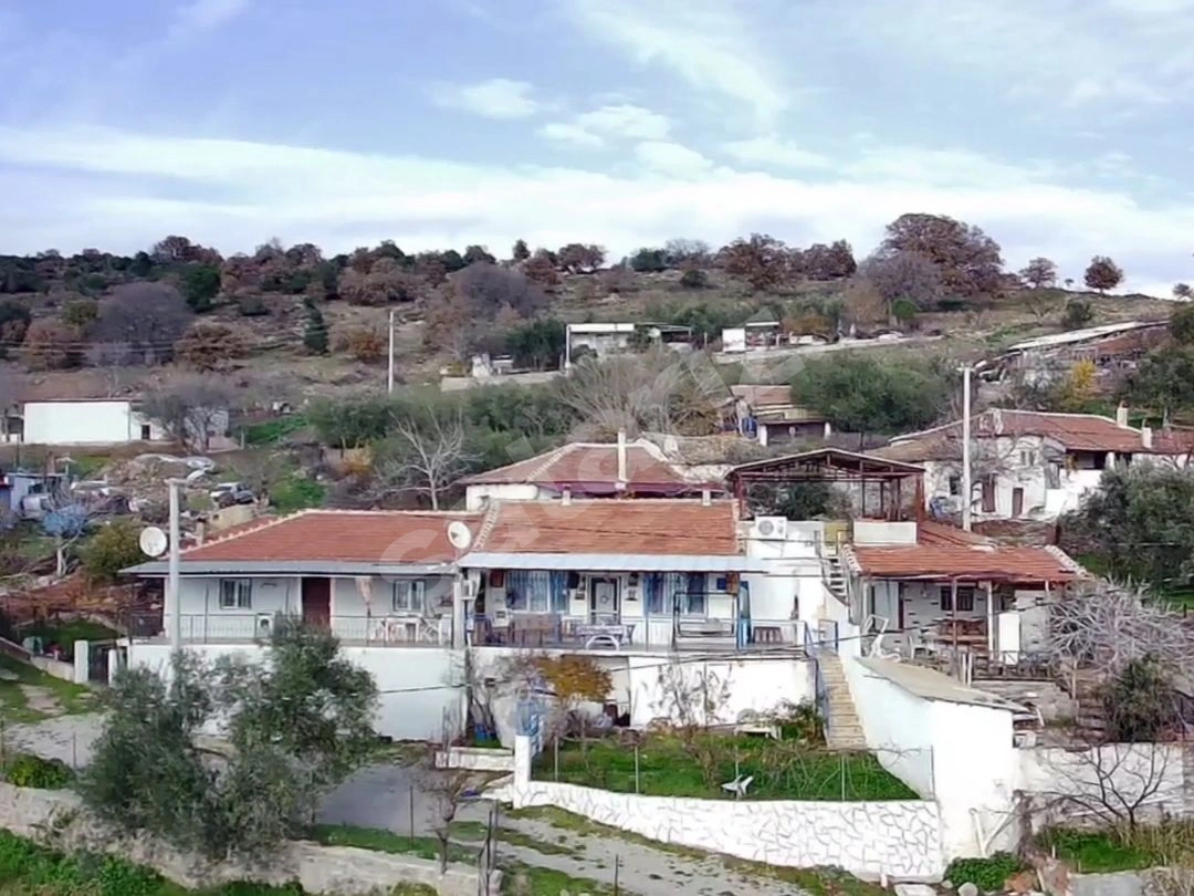 Manisa Yunusemre Kocakoru Mah. 2+1 Bahçeli Köy Evi