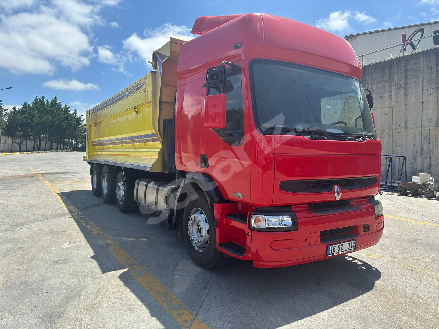 KOÇASLANLAR2 RENAULT PREMİUM 370 HARDOX DAMPER 8X2 2006 MODEL