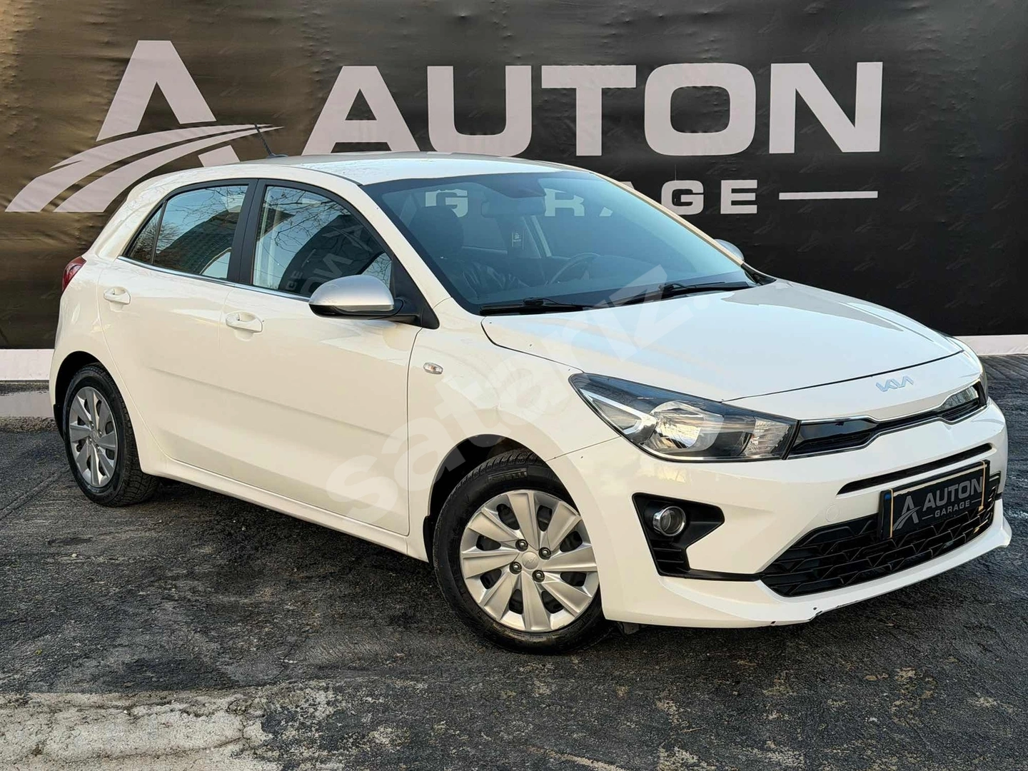 AUTON GARAGE 2022 KİA RİO OTOMATK %30 PEŞİNAT 36 AY VADE