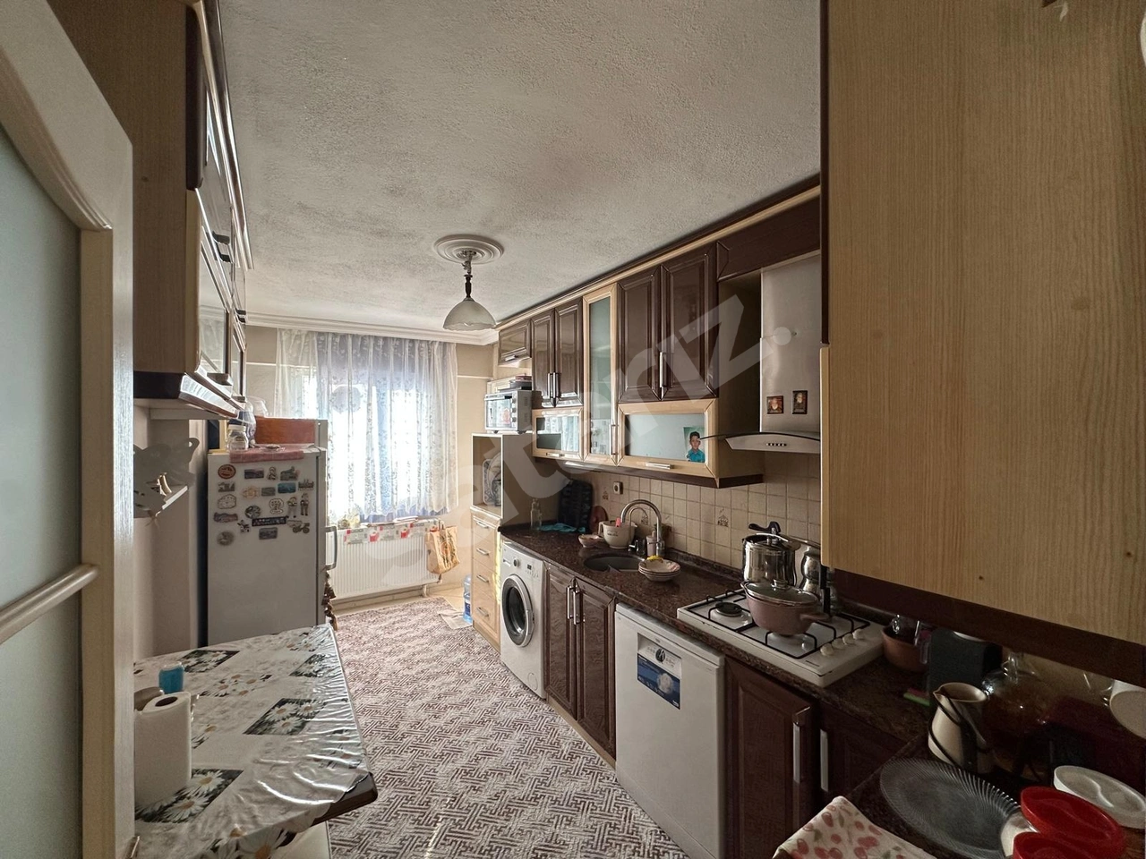 ÖZMERT(500)UĞURCAN AKDAĞ'DAN SİTEDE KÖŞE CEPHE ÇİFT BALKON