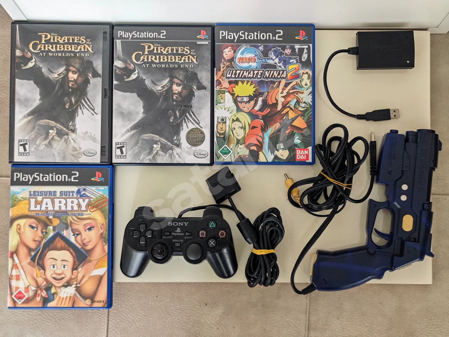 (PlayStation 2) 4 adet Oyun ve Namco GunCon2  (Toplu satış)