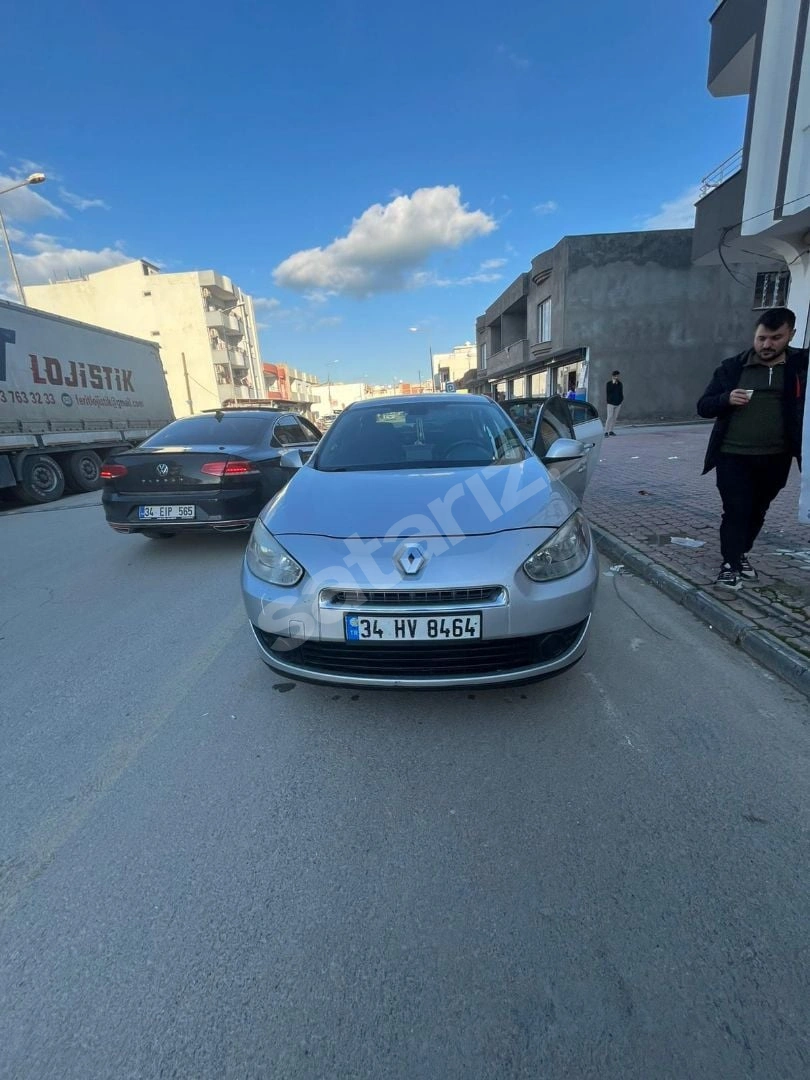 2012 Fluence Temiz Aile Arabası Acill