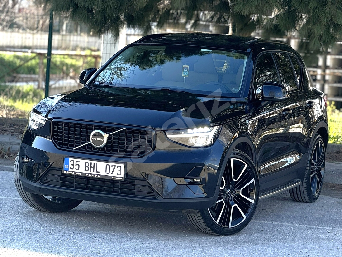 İNCELER OTOMOTİV'DEN 2022 VOLVO XC40 1.5 T5 RECHARGE PLUS DARK