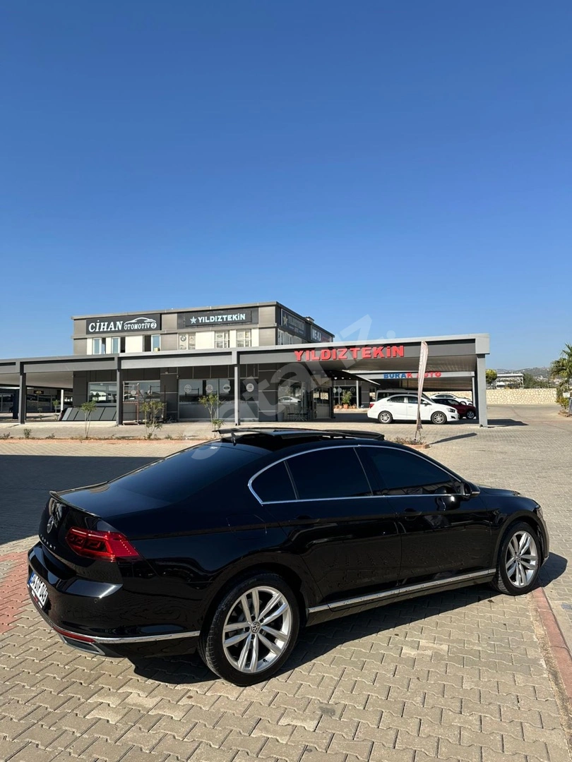 ME-KA MOTORS’ DAN ELEGANCE PASSAT