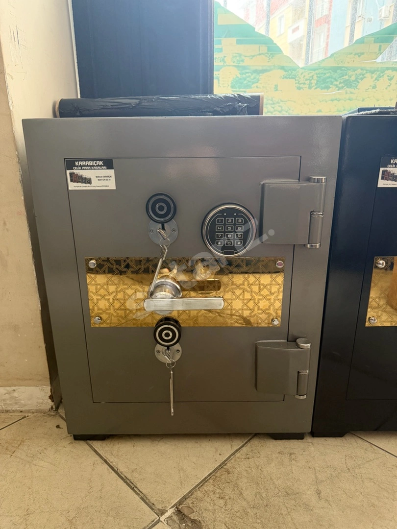 ÇELİK KASA ZIRHLI MODEL 70CM YÜKSEKLİK 350KG AĞIRLIK