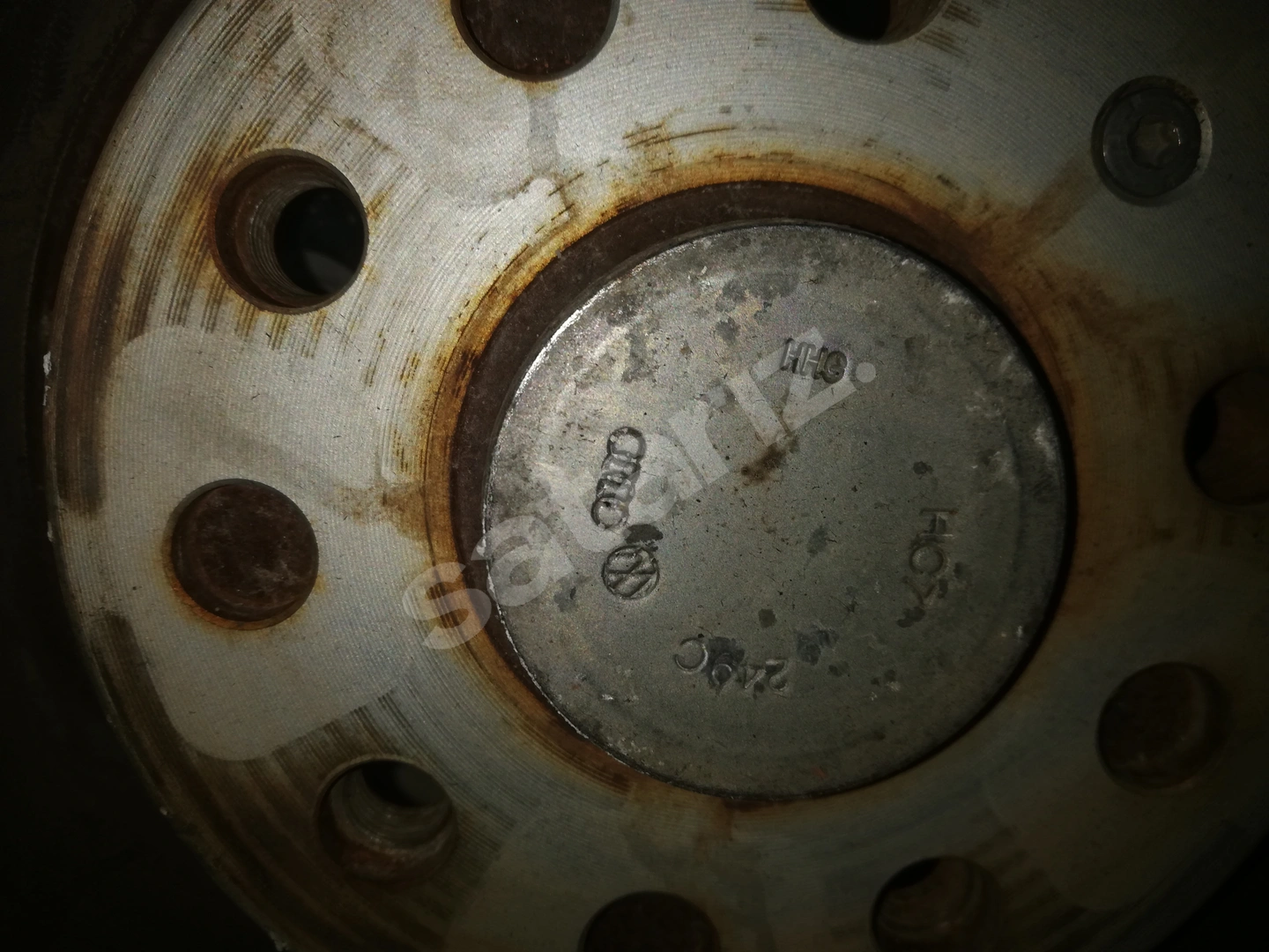 VW PASSAT B8 SAĞ ARKA TAŞIYICI DİSK KOMPLE 3Q0505434G