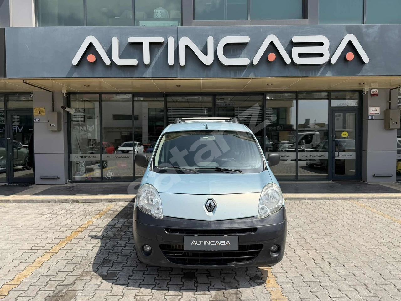 ALTINCABA'DAN 2010 RENAULT KANGO MULTİX 1.5 DCİ AUTHENTİQUE
