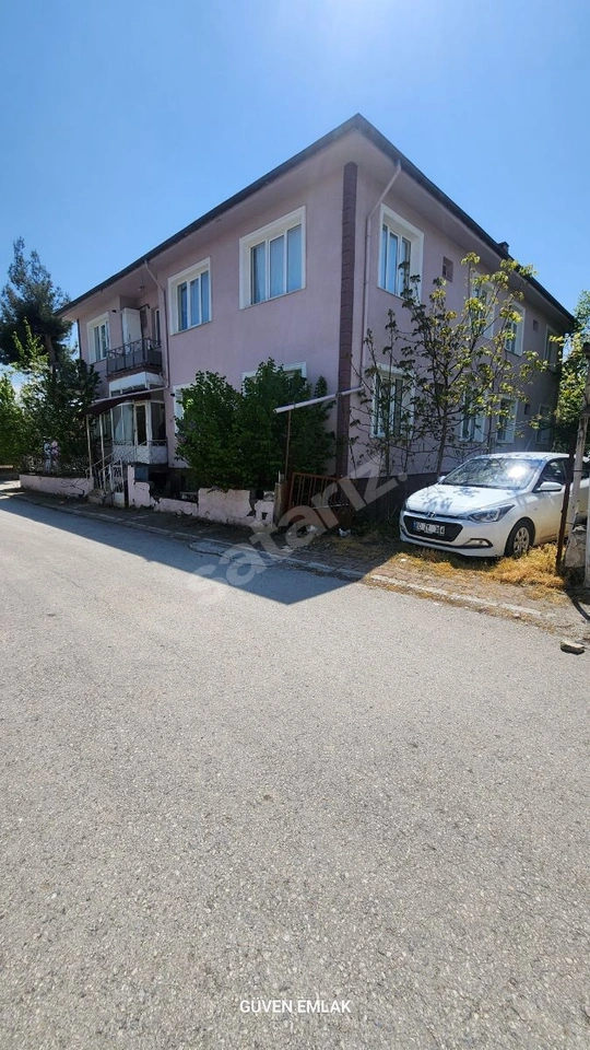 GÜVEN EMLAK'TAN SATILIK DİNÇERLER MH.DE 3+1 DAİRE