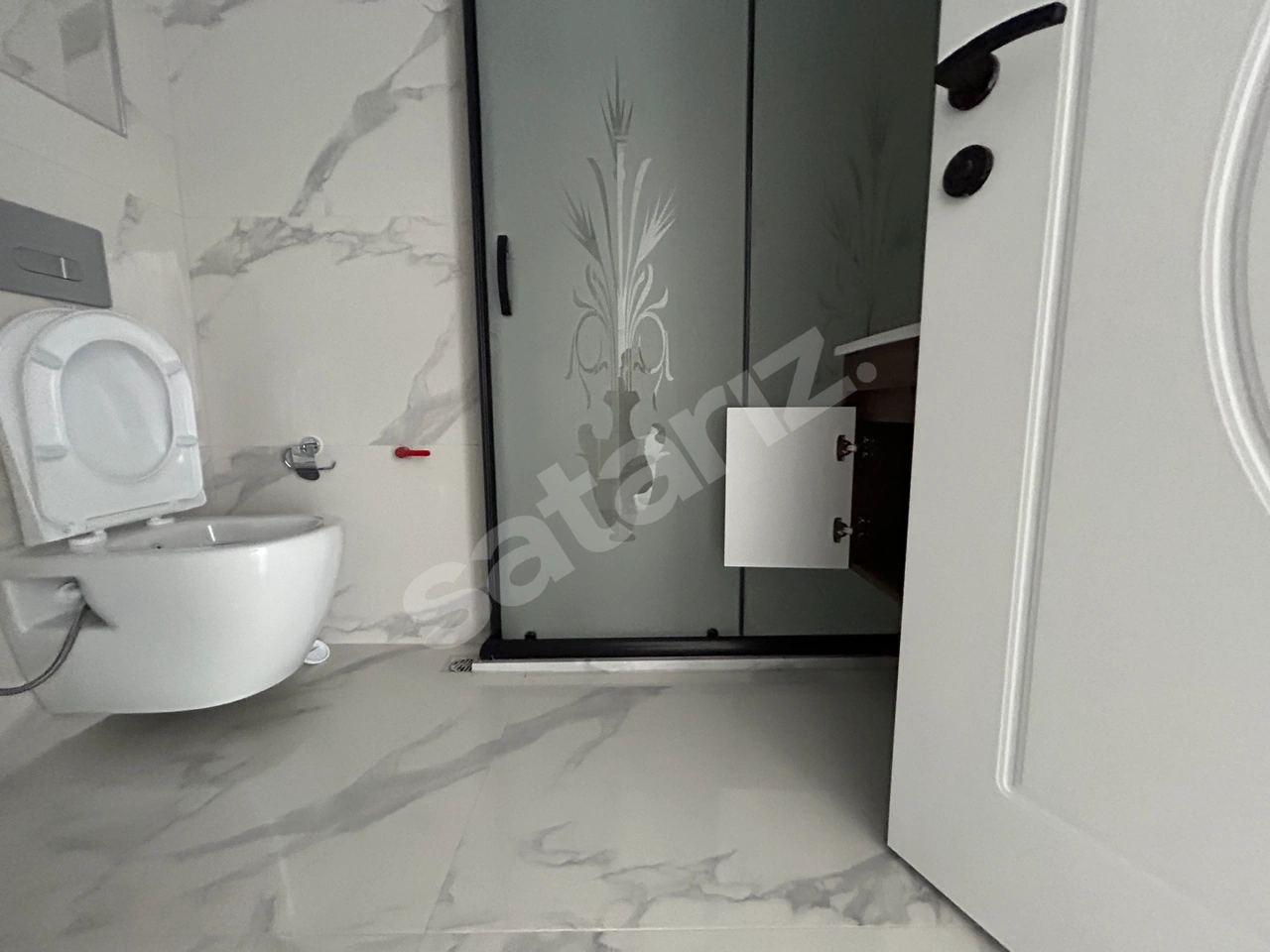 ERSİNCAN MERKEZ HOCABEY MAHALLESİNDE SATILIK 2+1 LÜKS KONUTLAR