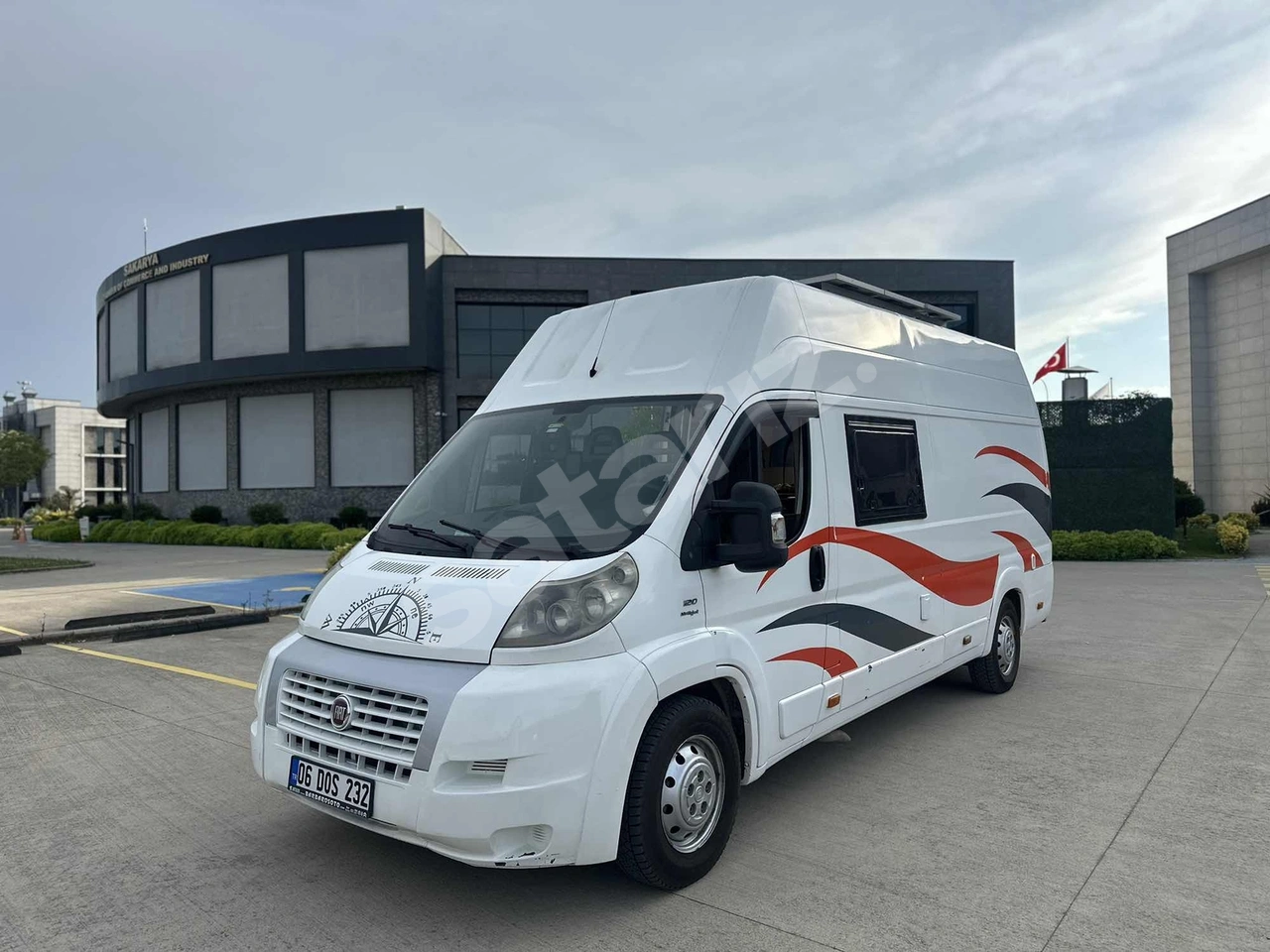 MOTOKARAVAN YENİ MUANELİ BAKIMLI HAZIR KURULU SİSTEM