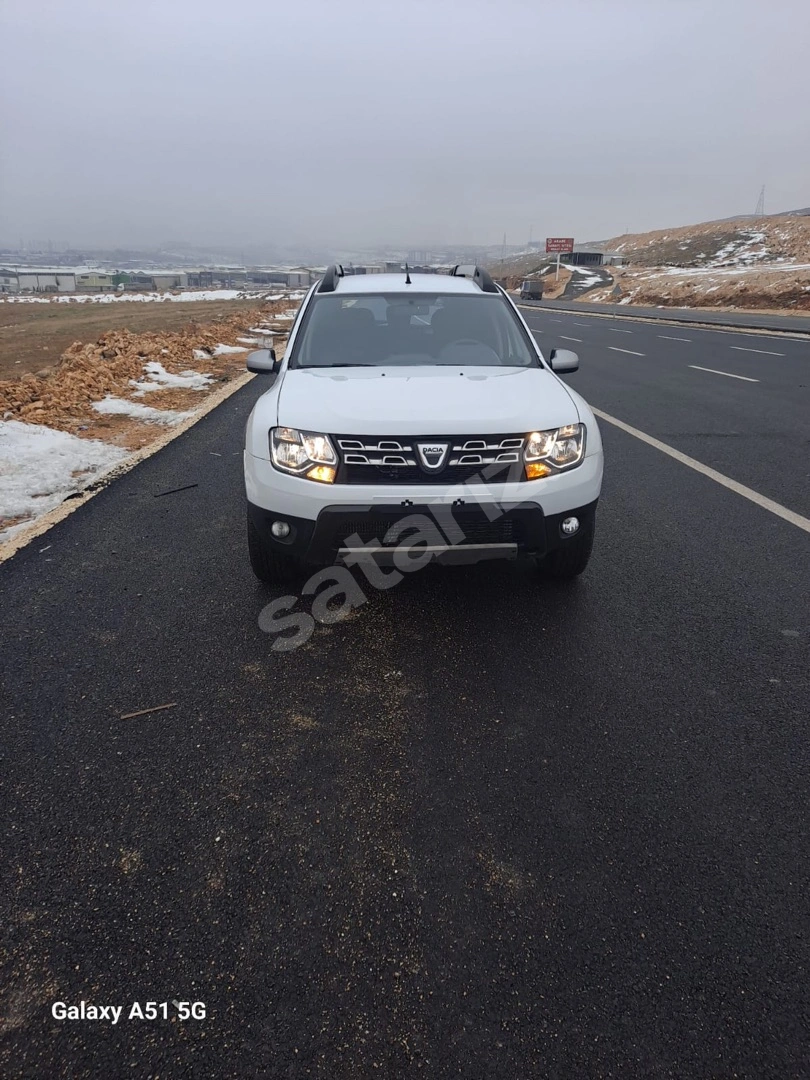 2017 MODEL DACİA DUSTER LAUREATE 4x4 1.5