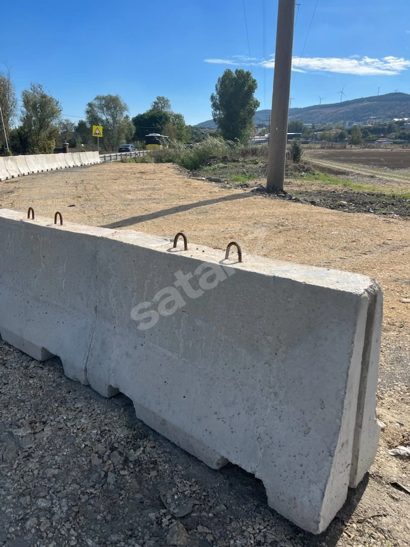 Beton Duvar Bariyeri