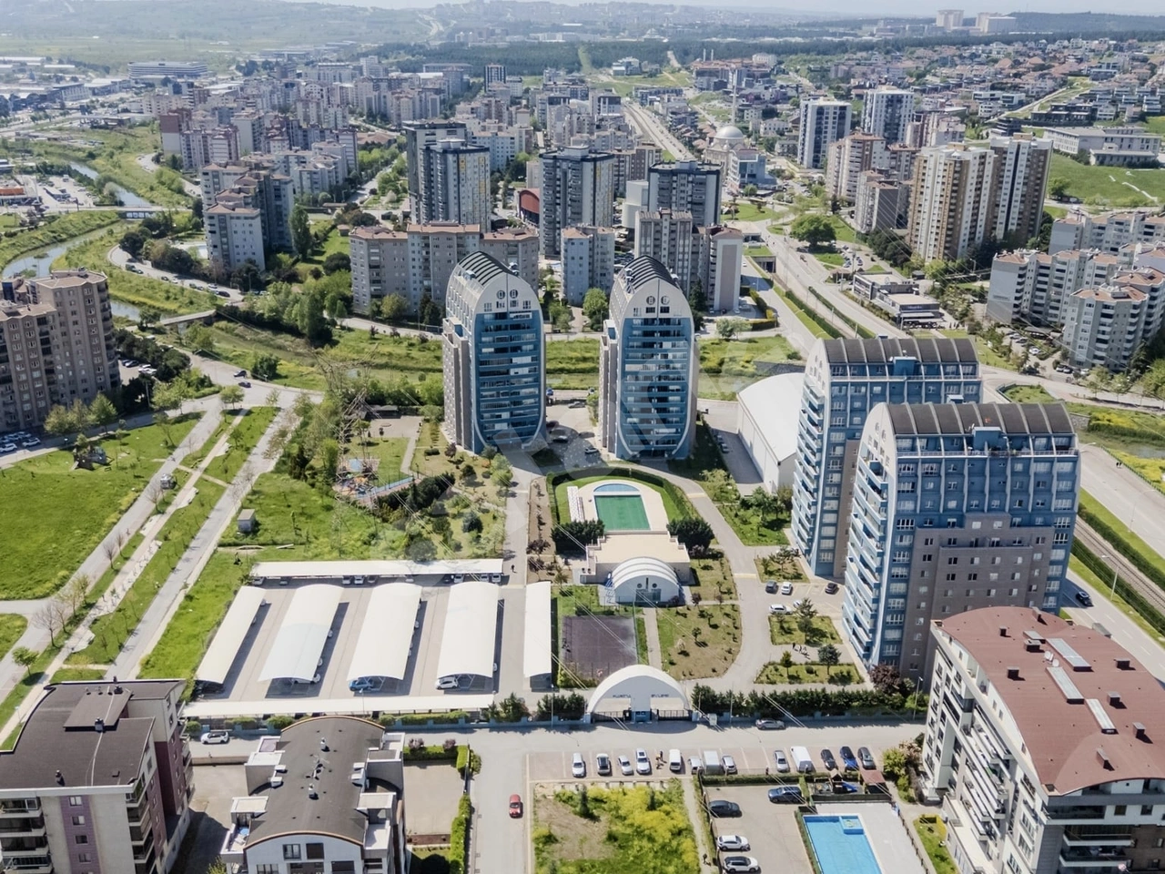 NİLÜFER ÖZLÜCE KARİNA EVLERİ NDE SATILIK BAKIMLI DAİRE