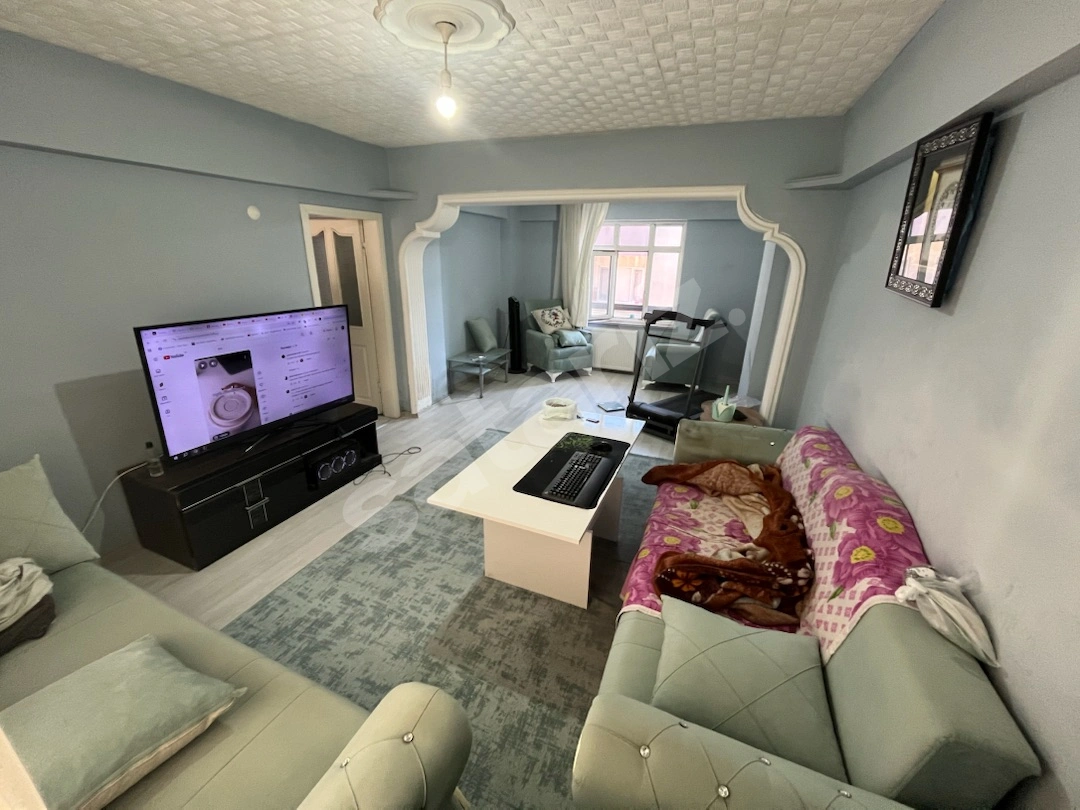ÖZGÜR İNŞAAT GAYRİMENKULDEN SULTANÇİFTLİĞİNDEN 2+1 SATILIK DAİRE