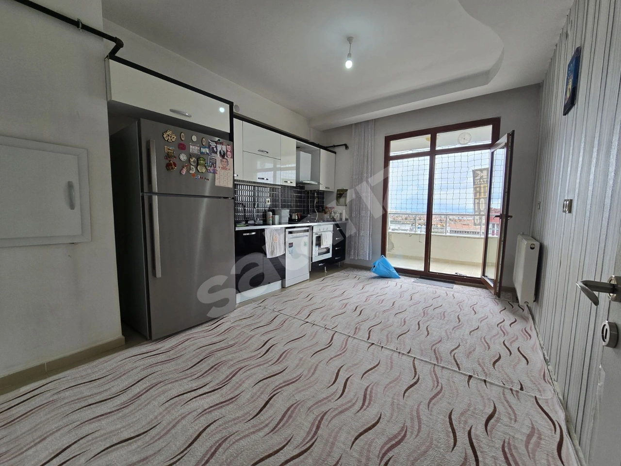 HESKİF CADDESİ'NDE SATILIK 3+1 DAİRE