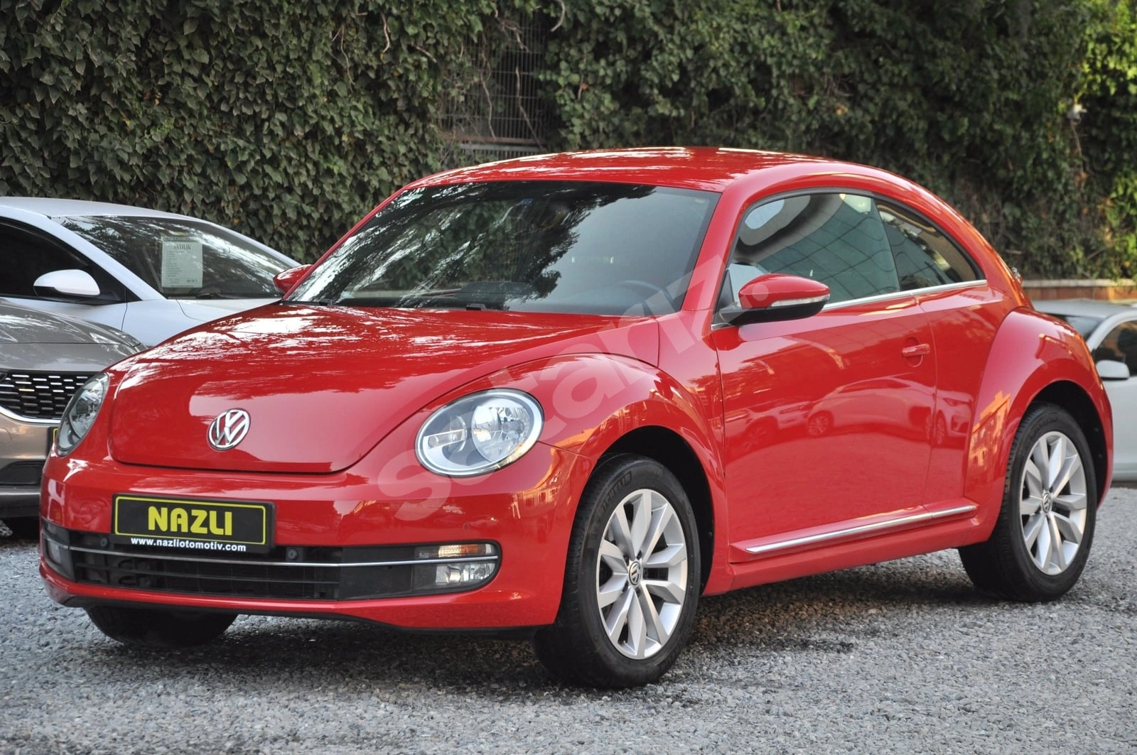 2013 VW BEETLE (senetle taksitlendirme seçeneğimiz vardır)