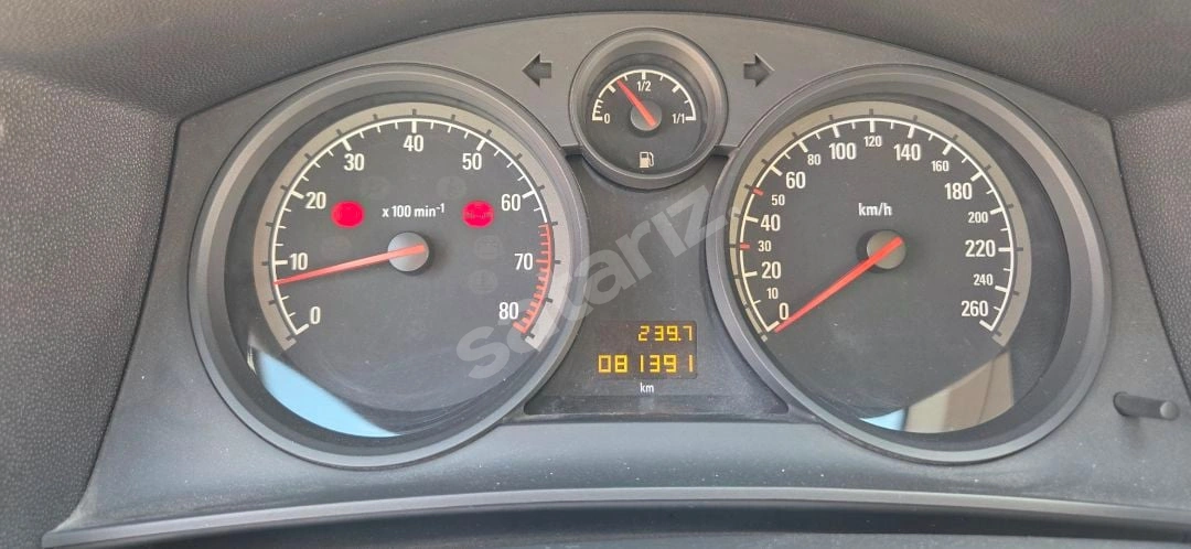 HATASIZ BOYASIZ DEGİSENSİZ TRAMERSİZ 81.000 KM DE | satariz.com