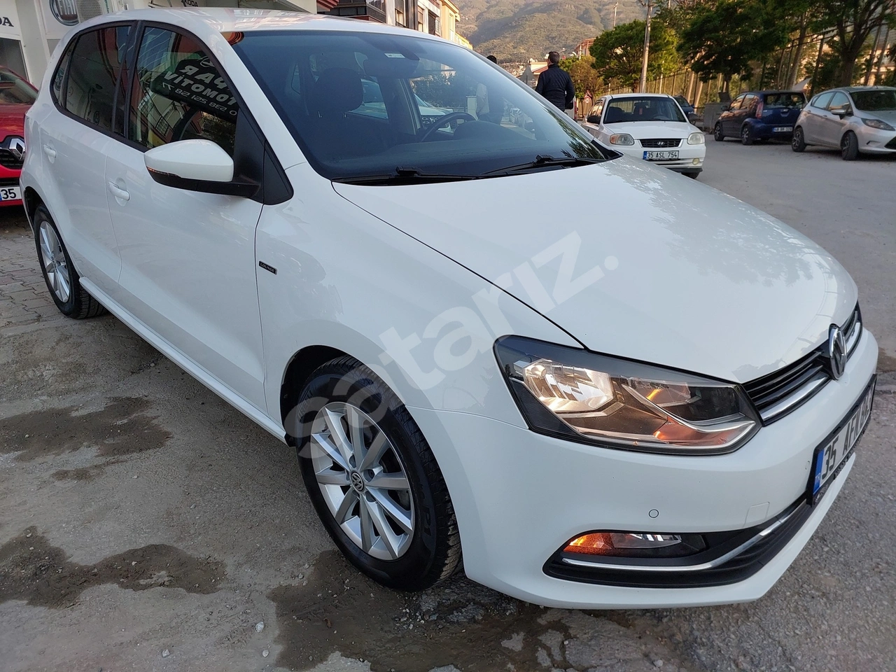 YAPAR OTOMOTİV'DEN HATASIZ 2016 VW POLO 1.2 TSİ LOUNGE 62.000 KM