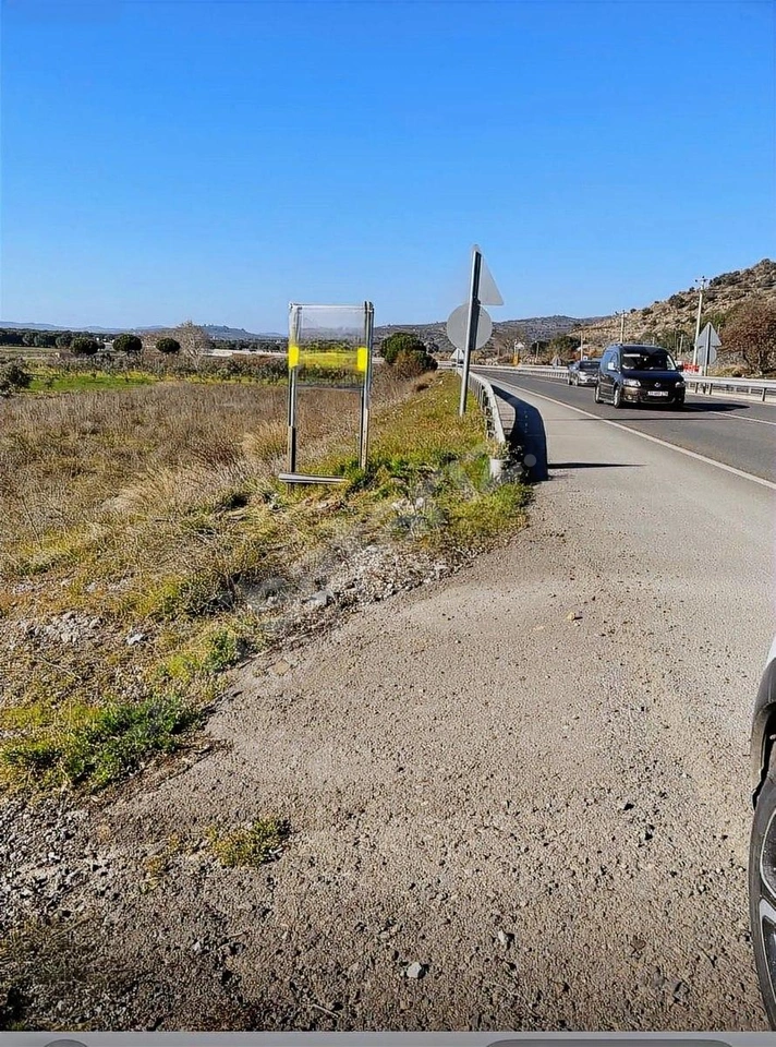Çanakkale yolu cepheli YILLIK KİRALIK işyeri