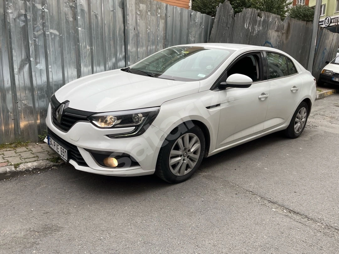 OTOMATİK VİTES 2018 MEGAN 4