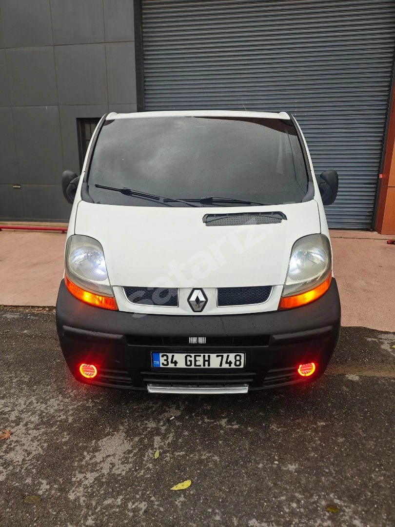 RENAULT TRAFİK KLİMALİ TENİZ SORUNSUZ