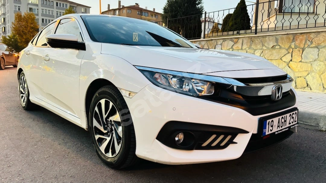 SAHİBİNDEN FIRSAT ARACI 2019 OTOMATİK ECO ELEGANS HONDA CİVİC