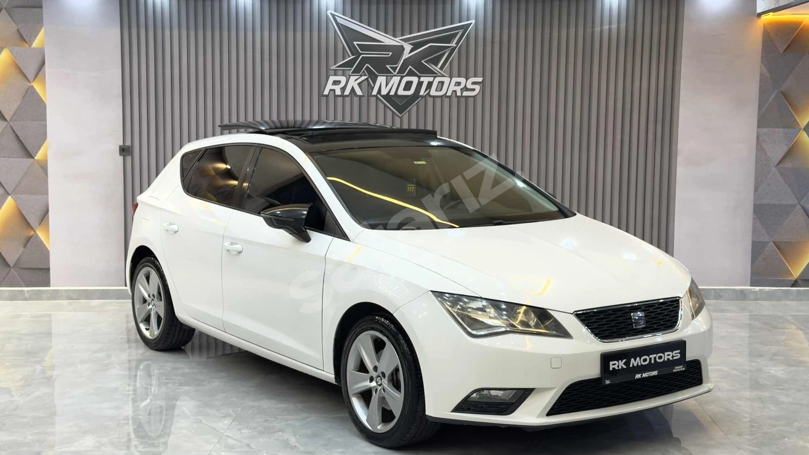 BOYASIZ 2016 MODEL SEAT LEON 1.6 TDİ STYLE+CAM TAVAN