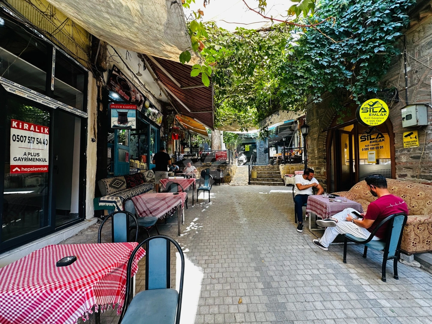 A PLUS GAYRİMENKULDEN ÇARŞI İÇERİSİNDE SATILIK DÜKKAN