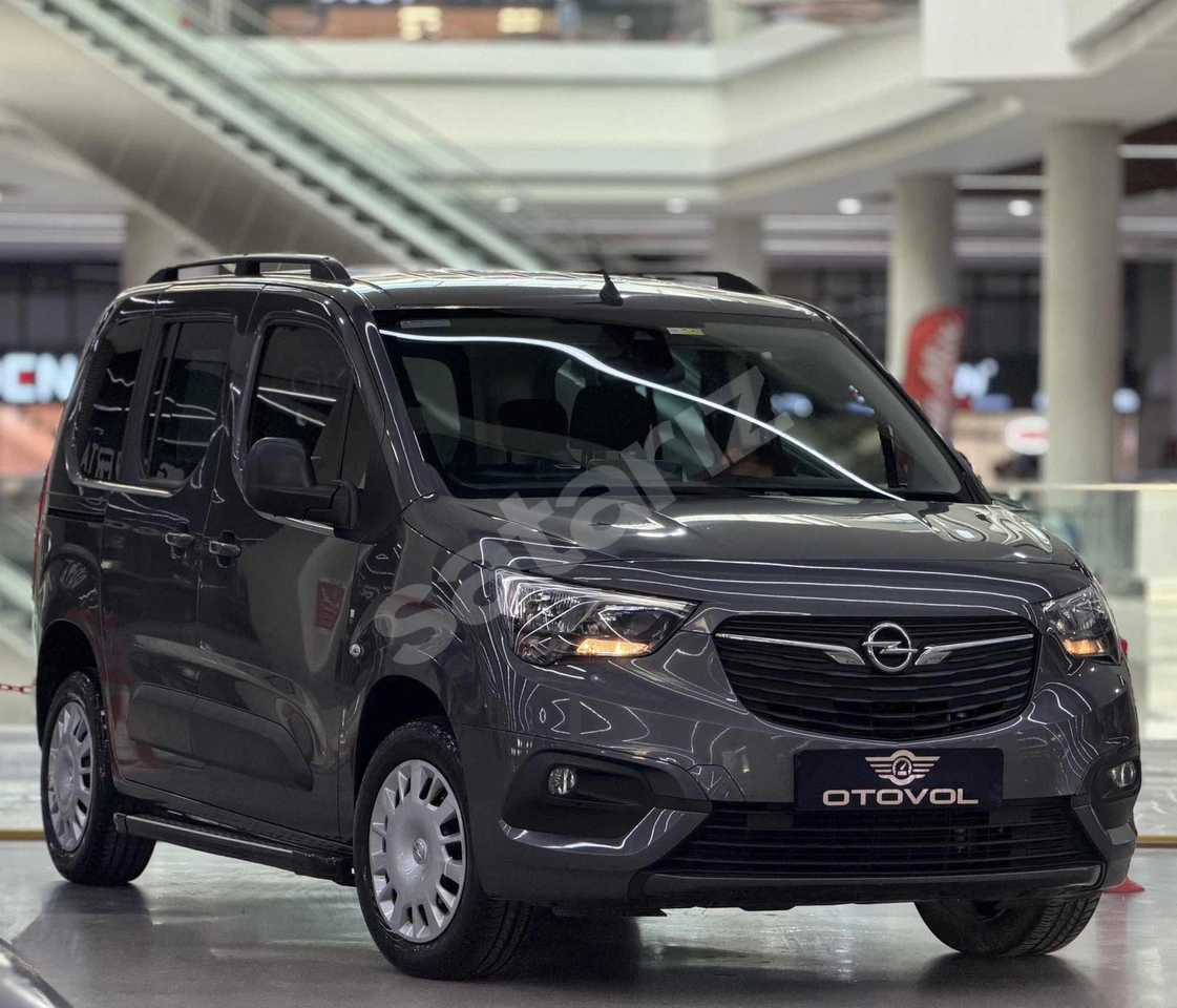 HATASIZ - BOYASIZ - TRAMERSİZ - 2021 MODEL - 49.000 KM