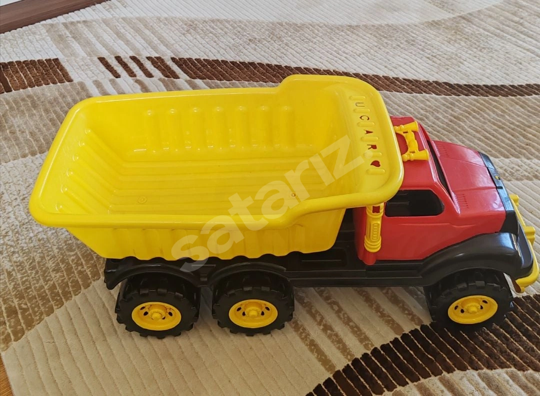Oyuncak Büyük Boy Damperli Kamyon
