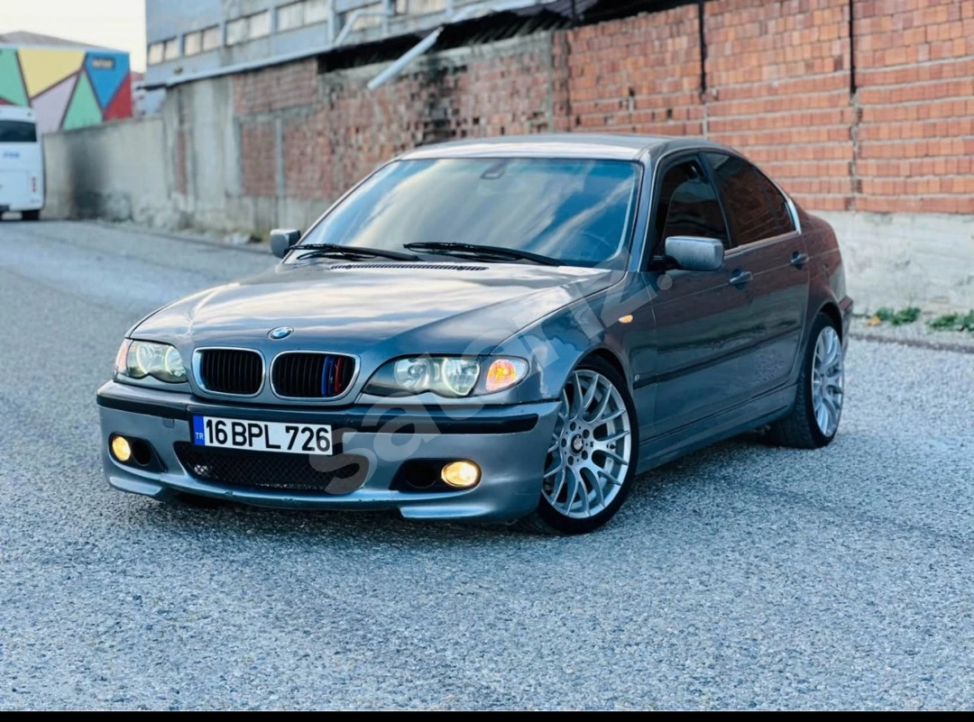 BMW 3.16 İ 2005 Model Bir Parça Değişen