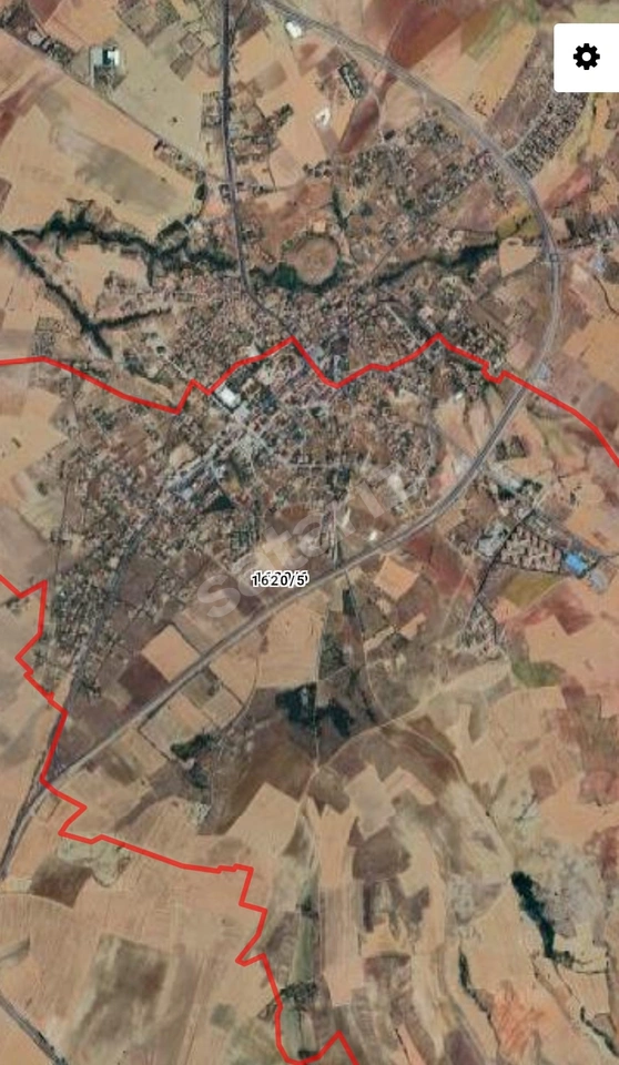 NEVŞEHİR HACIBEKTAŞ`TA FIRSAT 670 METRE KARE İMARLI ARSA