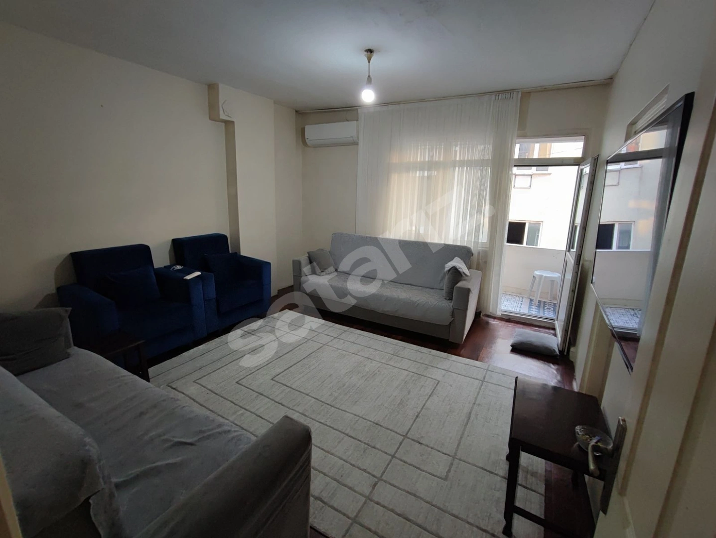 CADDEYE PARALEL, 2+1,90 m² ARA KAT SATILIK DAİRE