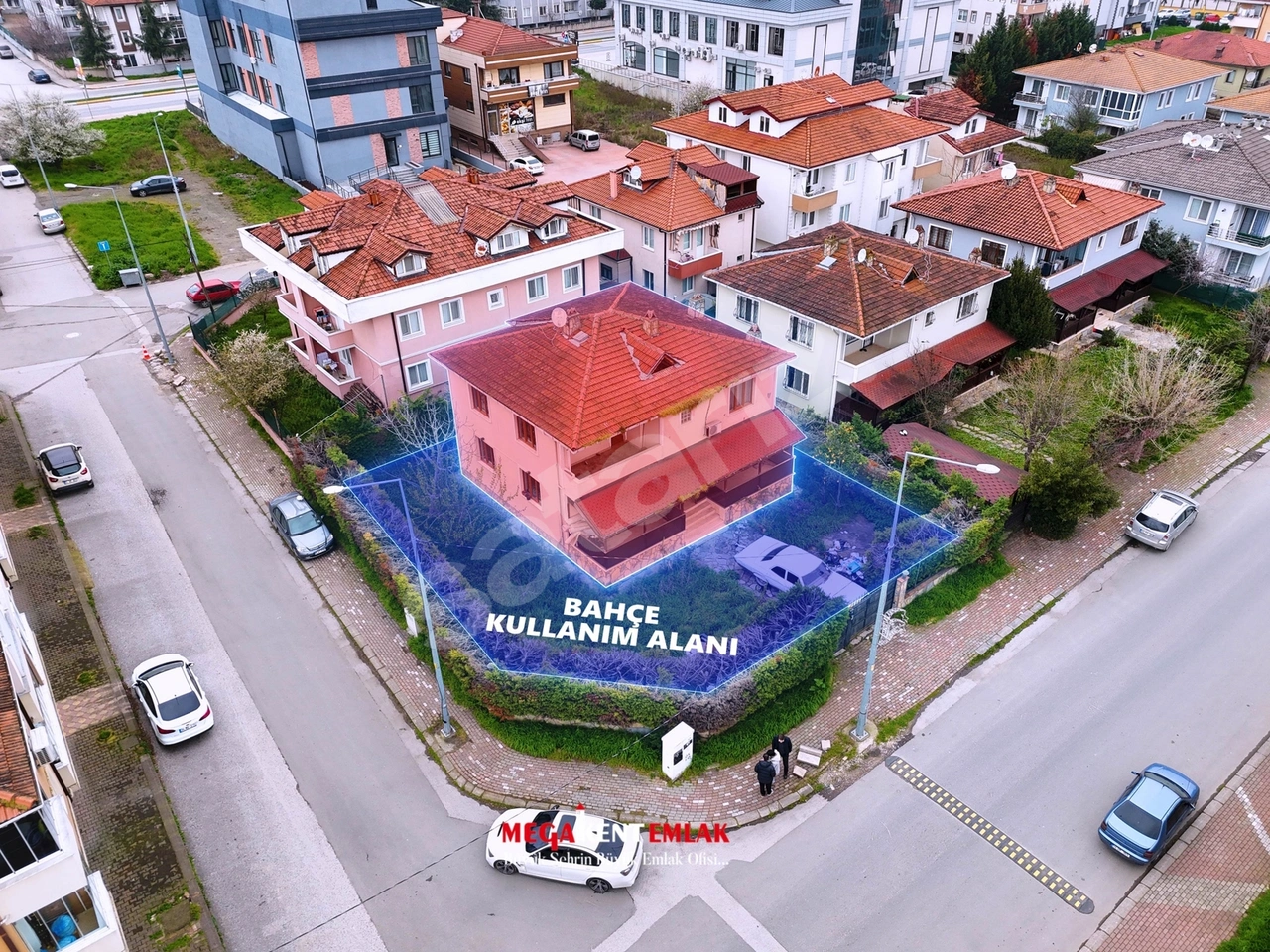 SERDİVAN MERKEZDE KURUMSAL İŞLETMELERE ÖZEL KİRALIK LÜKS VİLLA