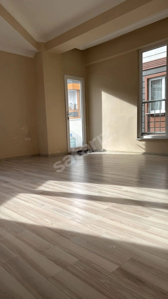 özgür inşaat gayrimenkulden  2+1 satılık daire