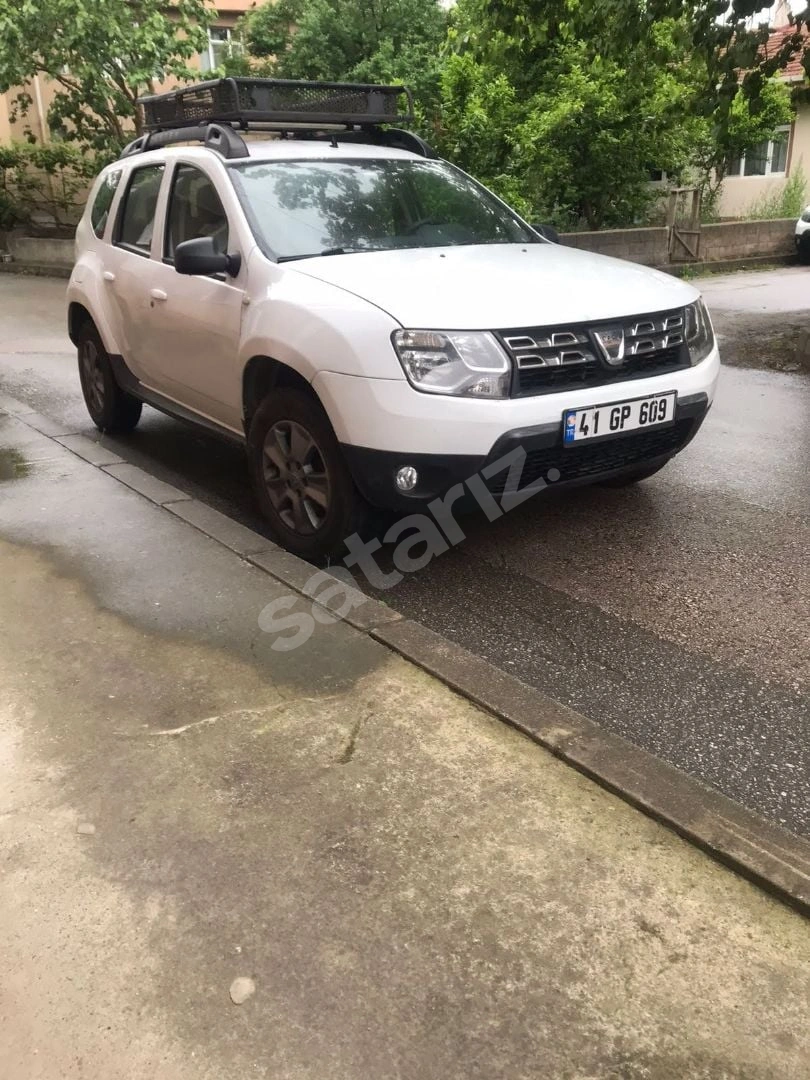 Sahibinden 2016 Model Dacia Duster Laureate 1.5 DCI 4x4 110 BG