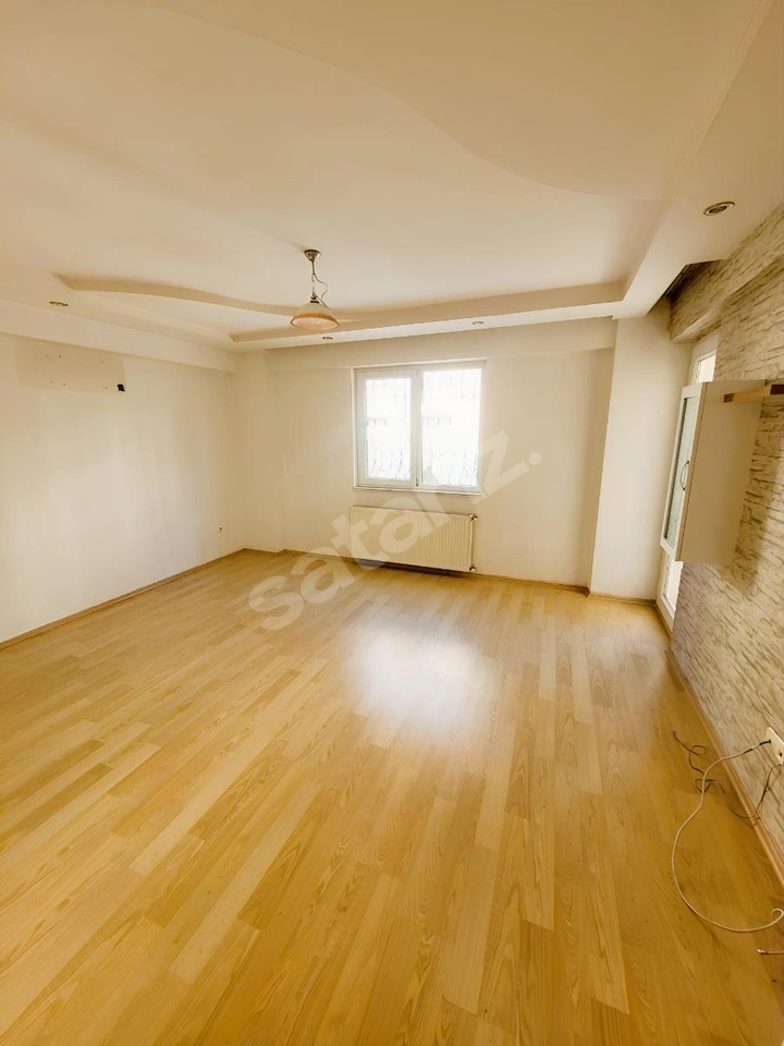 İSTİKLAL ALLI CAMİ ARKASI 2+1 KİRALIK DAİRE