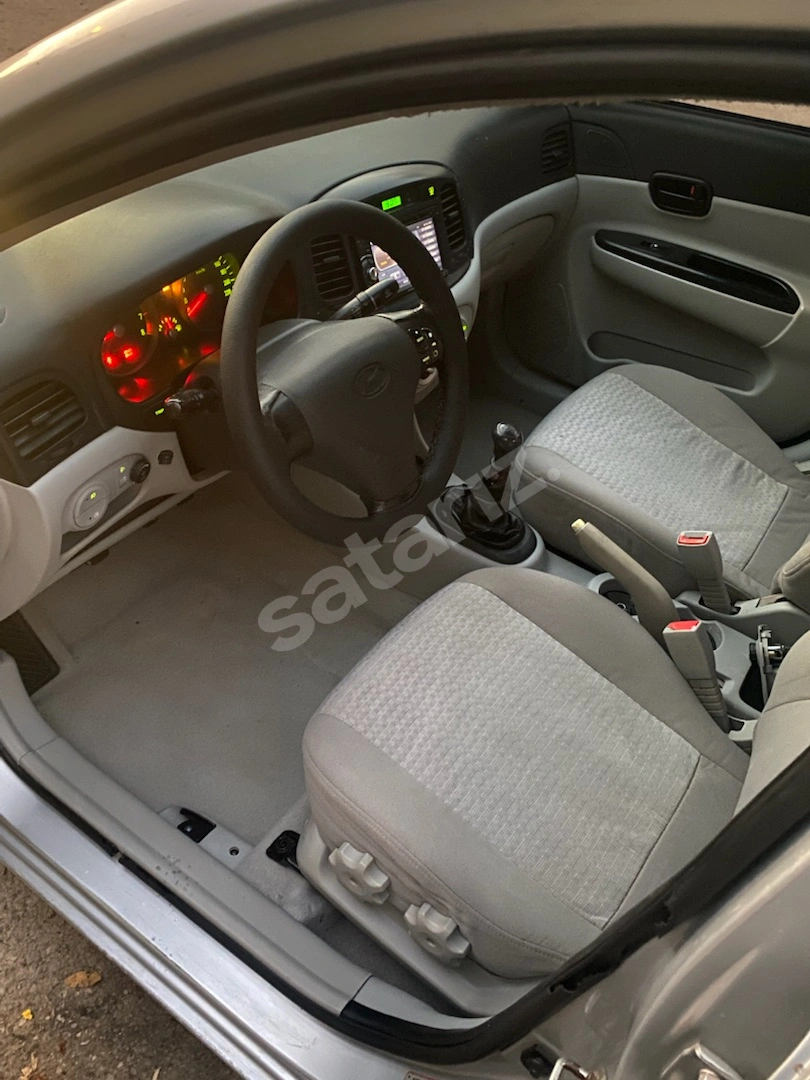 Temiz Az Yakıtlı Aile Aracı