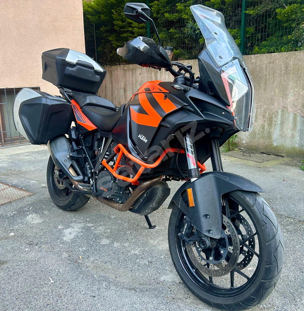 Yetkili Servis Bakımlı + Techpack + 3 Orjinal Çanta Seti ile Çok Temiz 1290SAS