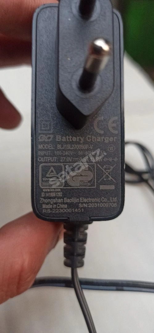 Rowenta Süpürge Şarj Aleti +Standı 27 v