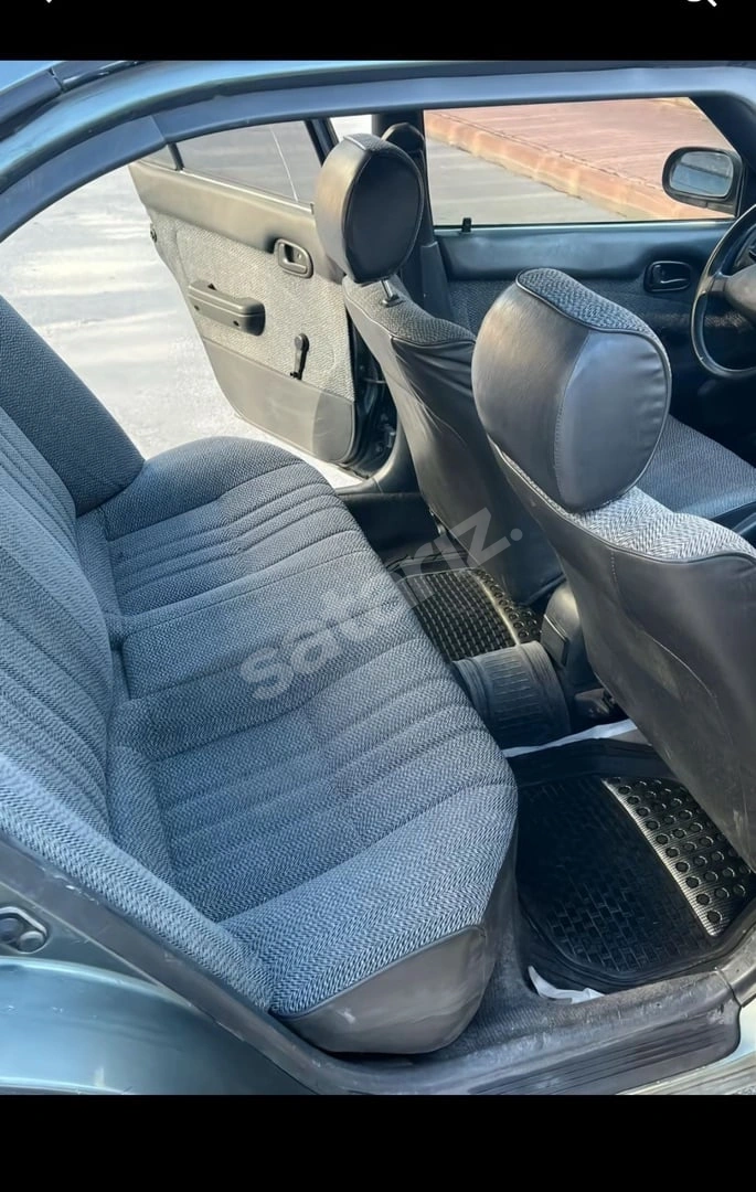 1.6 XL COROLLA