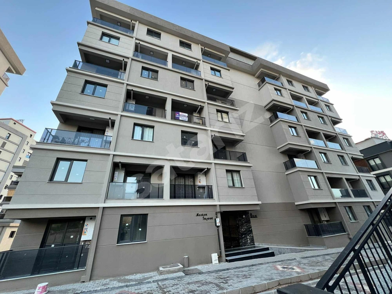 Mesken Park Sitesinde Eşyalı Kiralık 1+1
