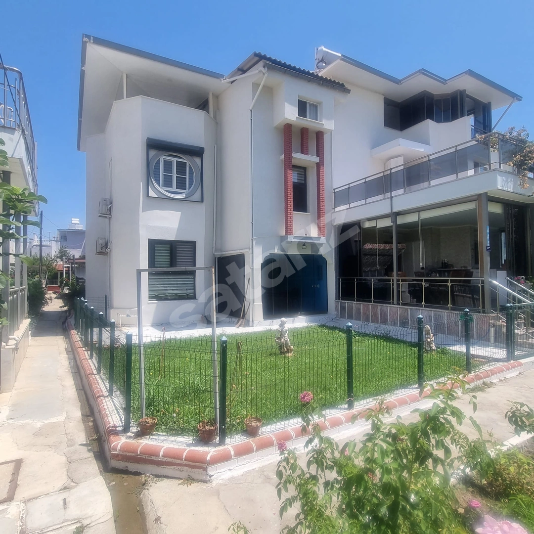 GÜZELÇAMLI SAHİL SİTELERİNDE KİRALIK VİLLA