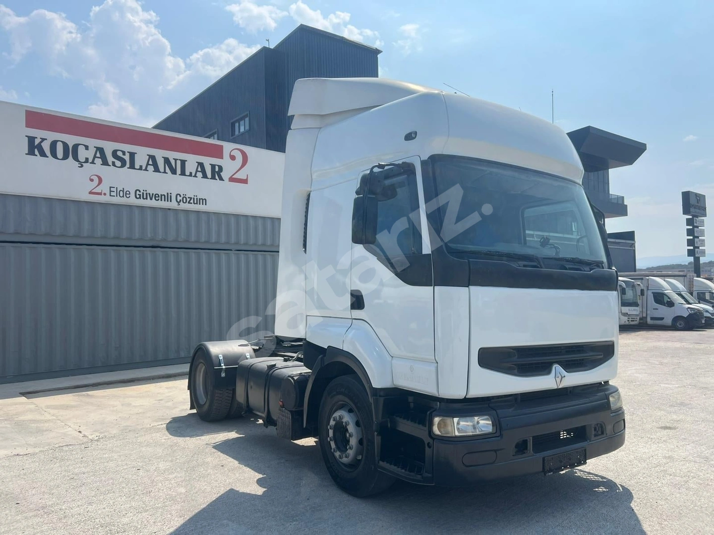 6 AY %0 FAİZ KOÇASLANLAR2'DE RENAULT PREMİUM 420 2004 MODEL