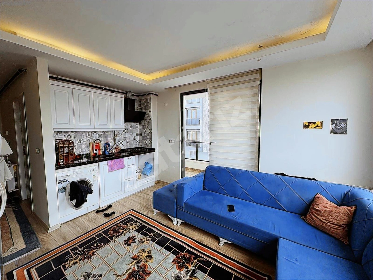REMAX EMREDEN TRAMVAYA BİRKAÇ ADIM MESAFEDE KİRALIK 1+1